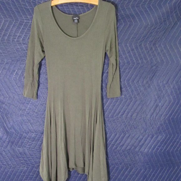 Rue21 Dresses & Skirts - Women's Rue 21 3/4 Length Sleeve Casual Dress